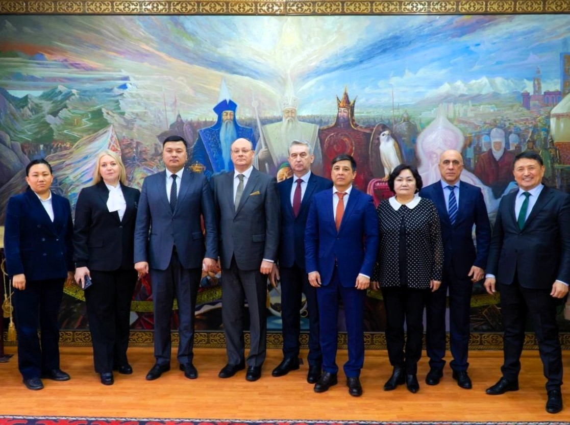 Встреча делегации Суда ЕАЭС с Министром юстиции Кыргызской Республики А.Б.Баетовым.jpg
