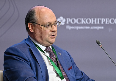 Суд Евразийского экономического союза выступил организатором сессии «Суд ЕАЭС как инструмент защиты прав и законных интересов Союза, государств-членов и негосударственных субъектов: актуальные тенденции, вопросы и перспективы» на площадке XIV Петербургского международного юридического форума