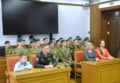 О посещении Суда Евразийского экономического союза военнослужащими срочной военной службы Полоцкого пограничного отряда